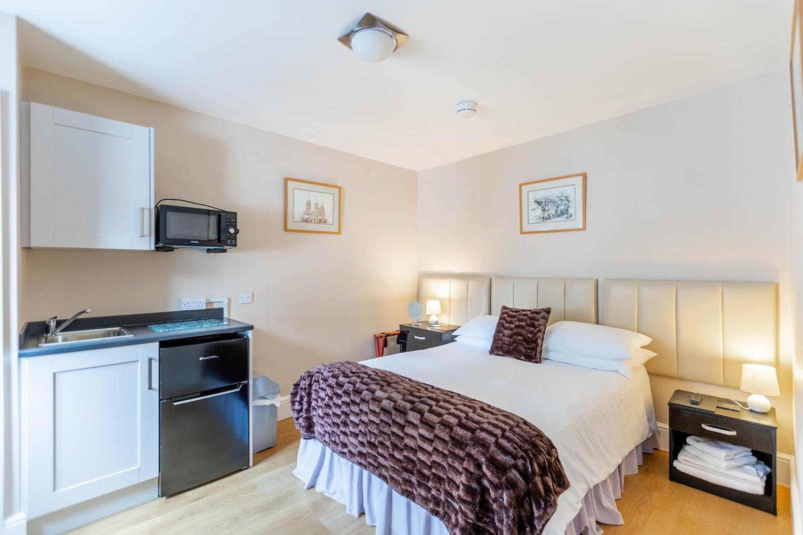Windermere Studio Rooms - With Free Car Parking Onsite Zewnętrze zdjęcie