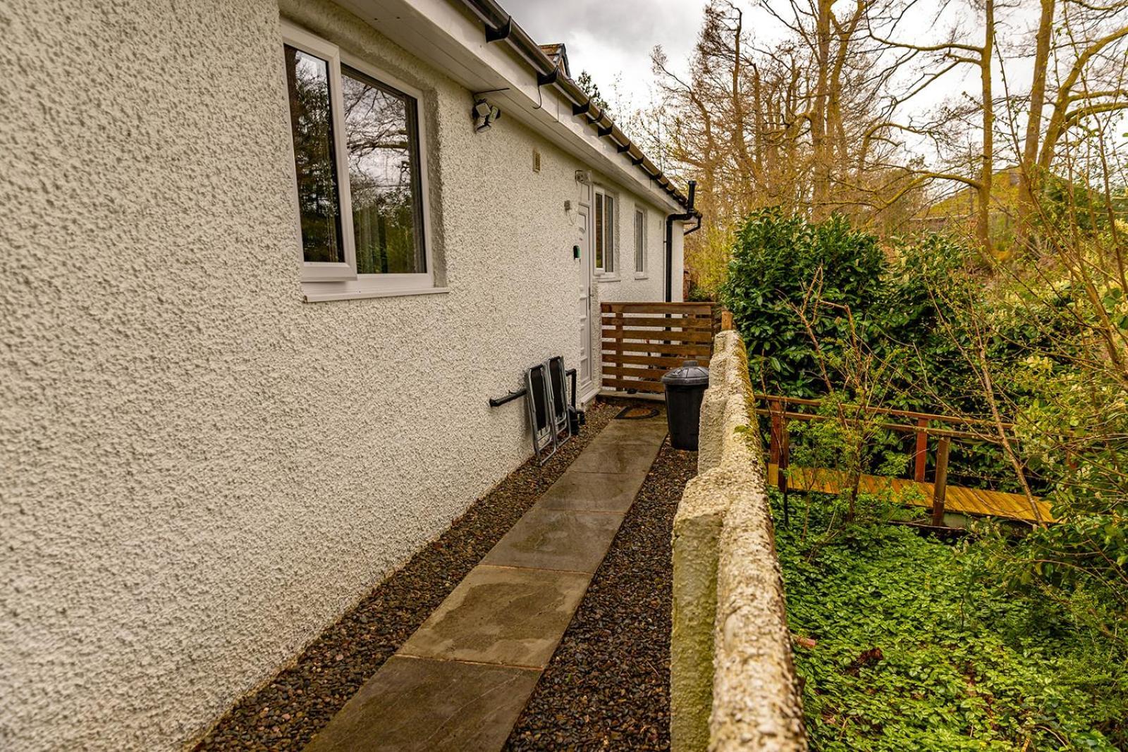 Windermere Studio Rooms - With Free Car Parking Onsite Zewnętrze zdjęcie